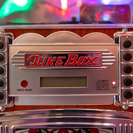 Villa La & Cinema Saint-Lambert-du-Lattay