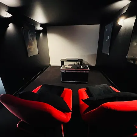 La & Cinema *